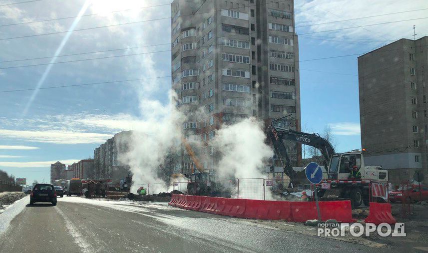 Массовое отключение тепла в Ярославле: власти объяснили, почему месяц не ремонтировали лопнувшую трубу