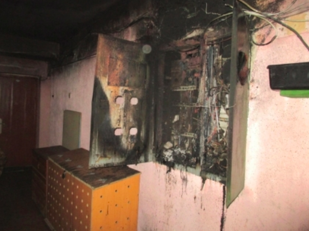 В Ярославле из горящей квартиры спасли маму и шестерых детей