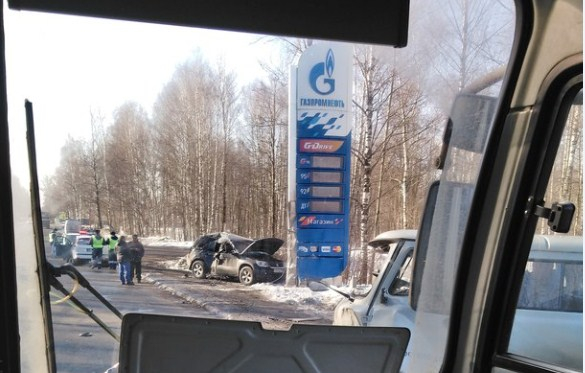 Серьезная авария на Шевелюхе: двое ярославцев получили тяжелые травмы