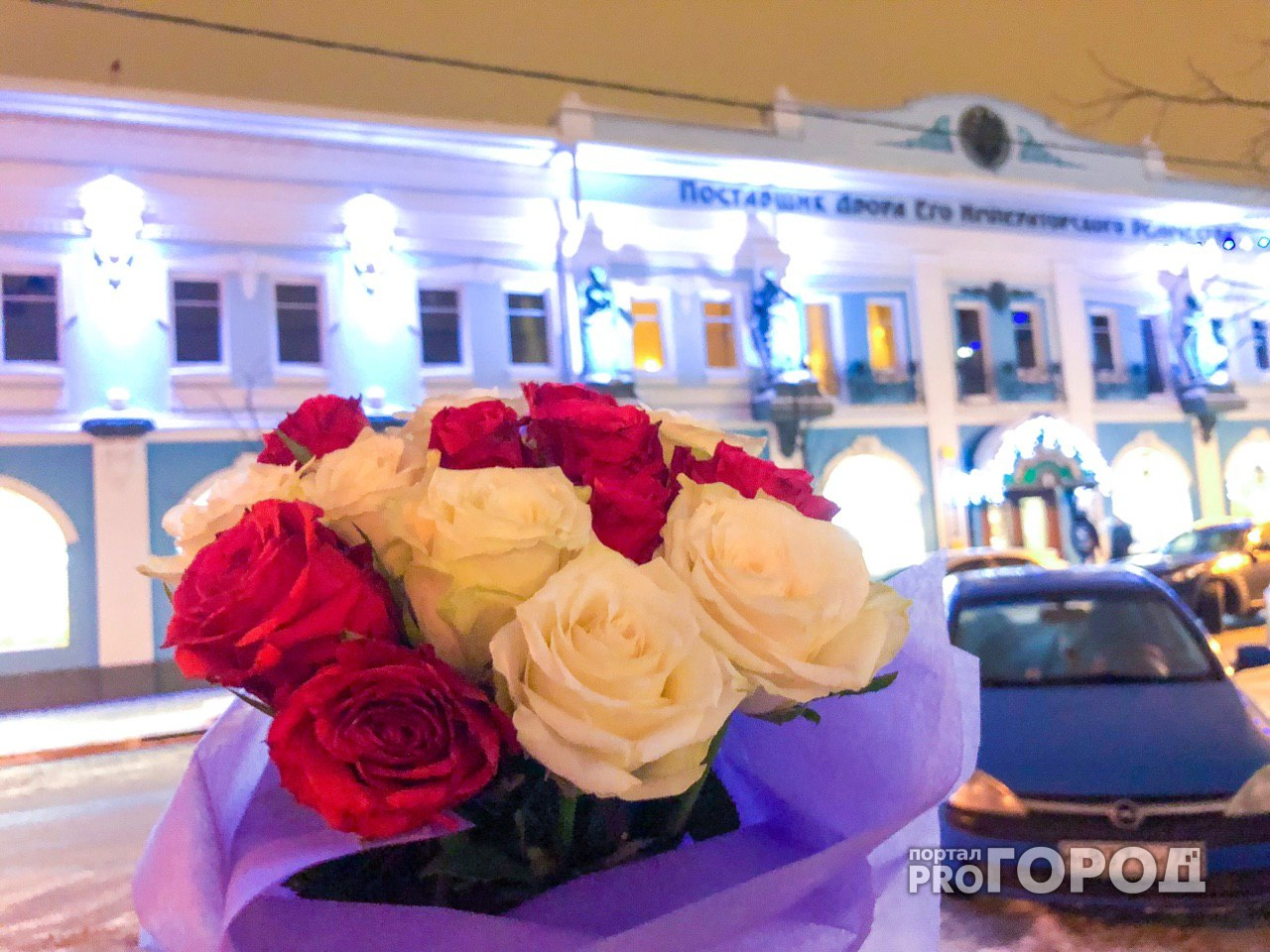 В Ярославской области безумный романтик эффектно ограбил цветочный магазин ради любимой