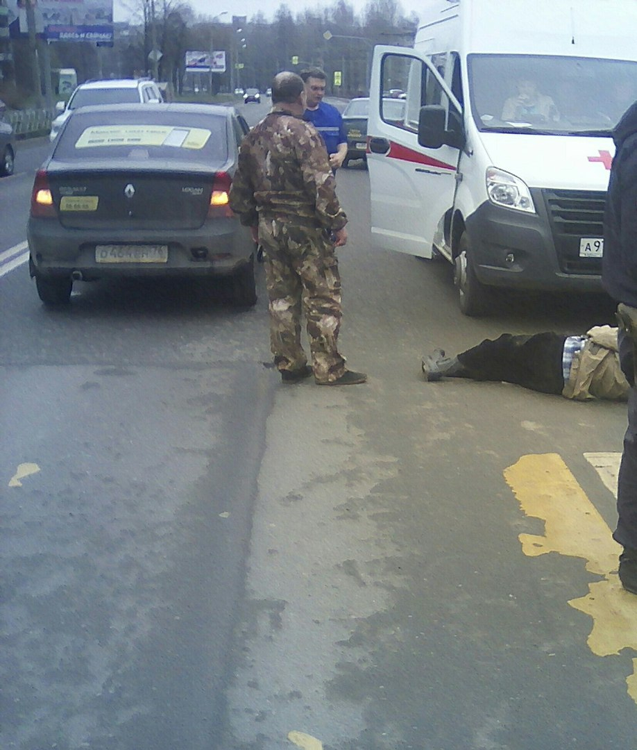 В Брагино на переходе сбили мужчину: он в коме