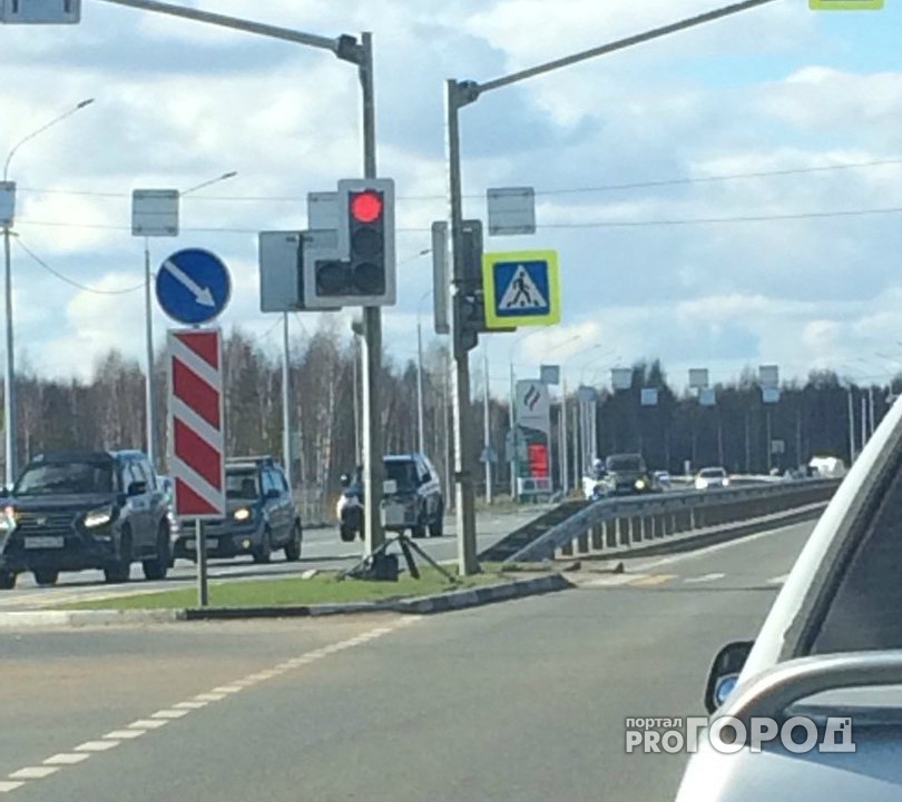 Аресты за рулем: двое ярославцев лишились автомобилей прямо на дороге