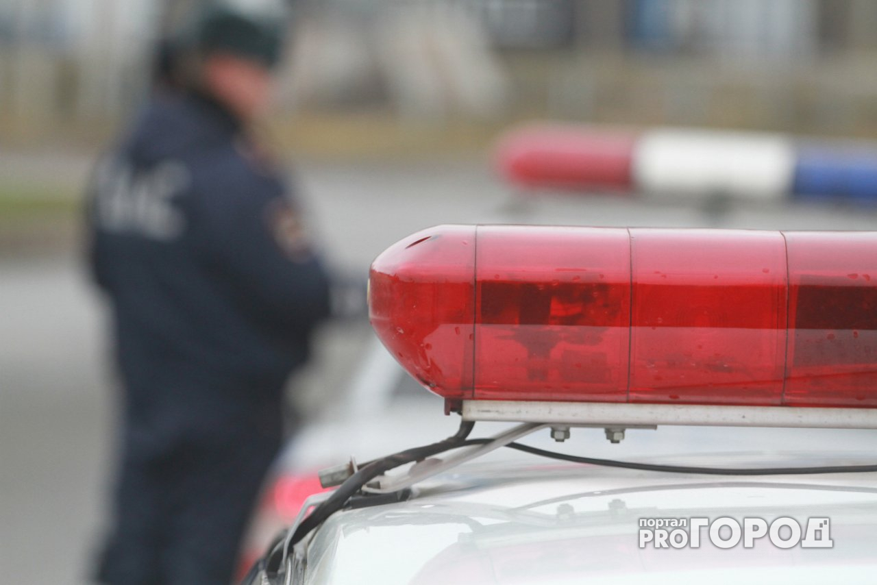 В Ярославской области многотонный МАЗ насмерть придавил водителя: как это произошло