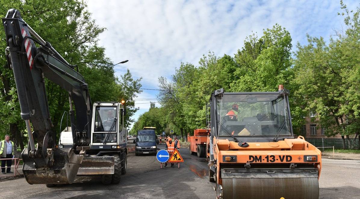 В Ярославле отремонтируют 23 дороги: где уже работают