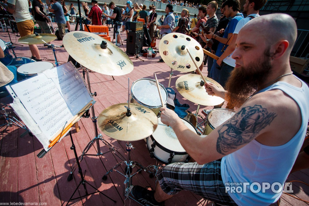 В центре Ярославля сотня музыкантов устроит рок-флэшмоб