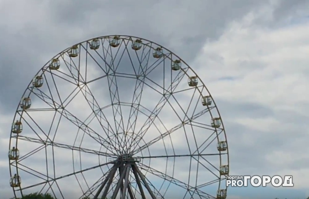 Новый рекорд: в Ярославле колесо обозрения подсветят цветами флага