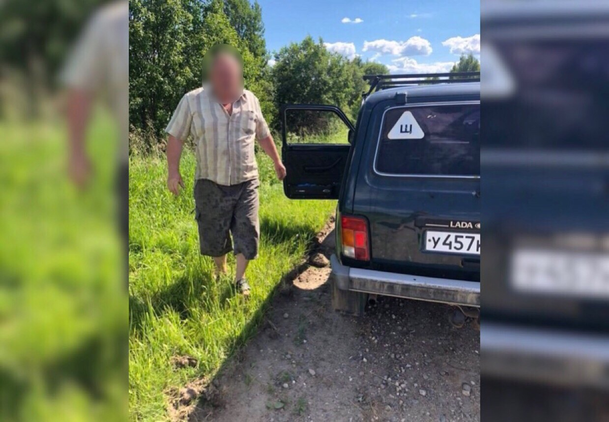 Ярославец поймал с поличным серийного похитителя дорожных знаков: фото