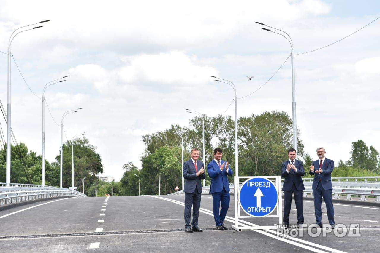 В Ярославле торжественно открыли недоделанный мост