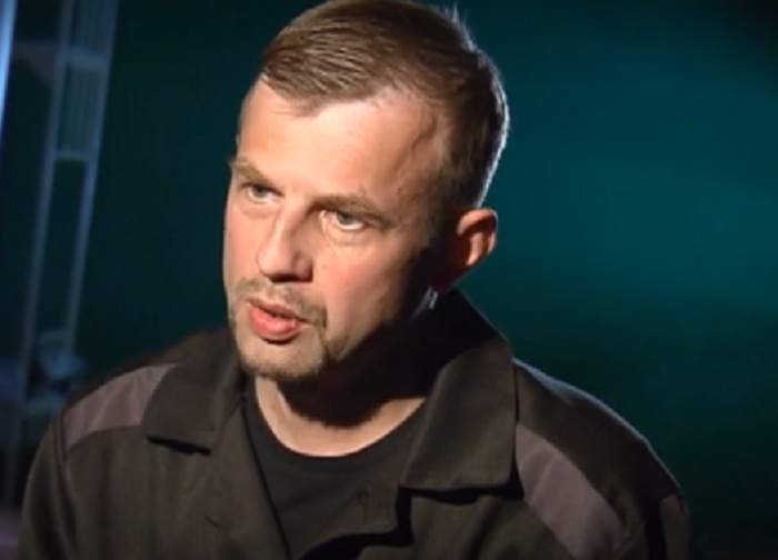 Шестой год в тюрьме: зачем собирают книги для экс-мэра Ярославля