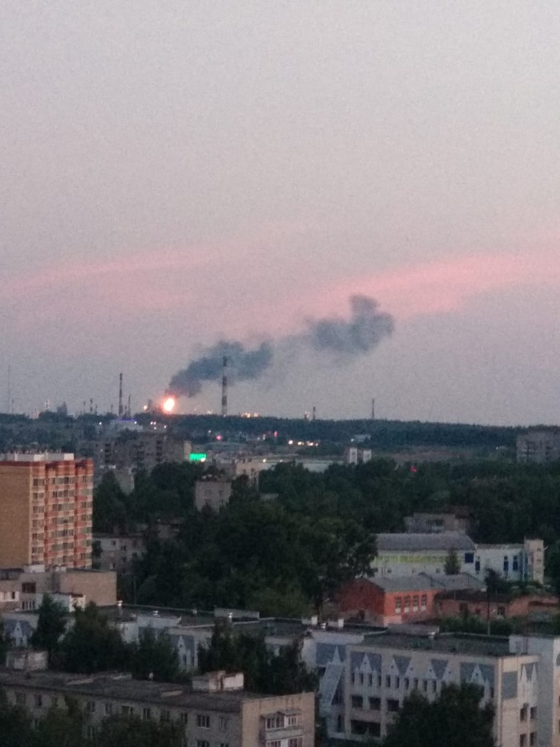 Огненный столб над НПЗ: что горело в Ярославле