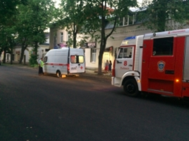 В Ярославской области велосипедистка попала под колеса авто: женщину госпитализировали