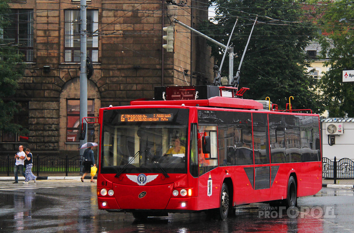 Для ярославцев в трамваях и троллейбусах включат телевизор