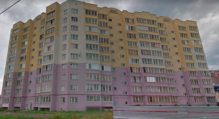Ждала маму на подоконнике: соседи рассказали, как девочка-спортсменка выпала из окна в Ярославле