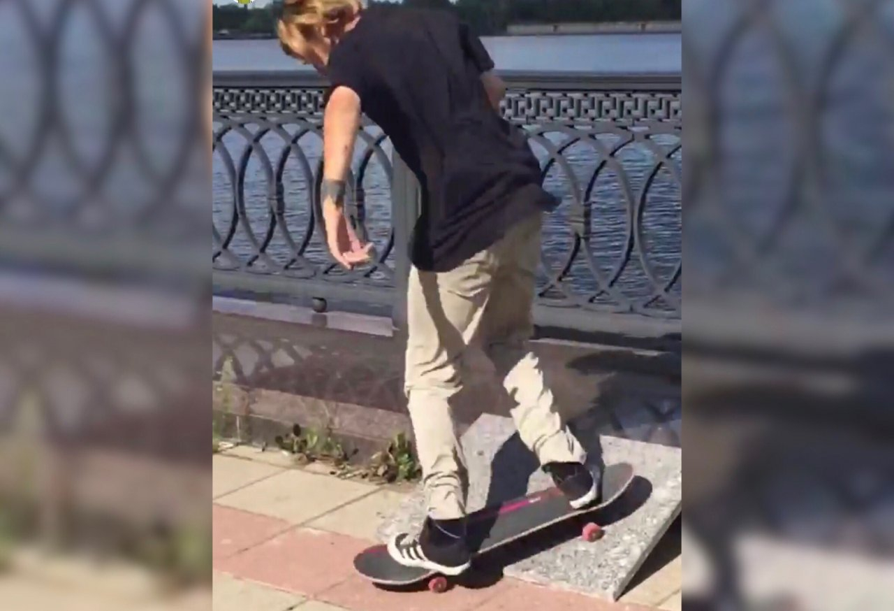 Ярославец разобрал набережную, чтобы покататься на скейте: видео