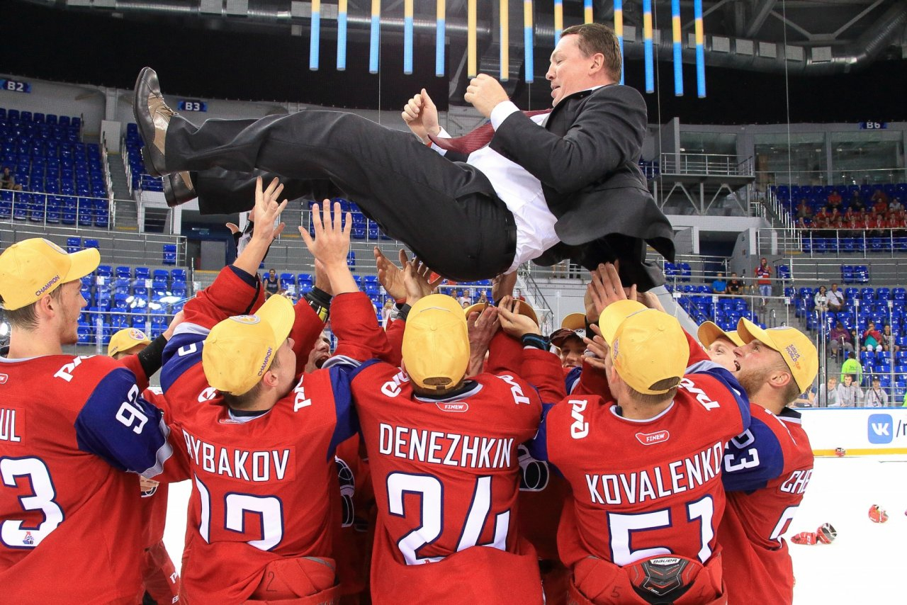 Ярославские хоккеисты стали чемпионами мира: пять самых эмоциональных снимков