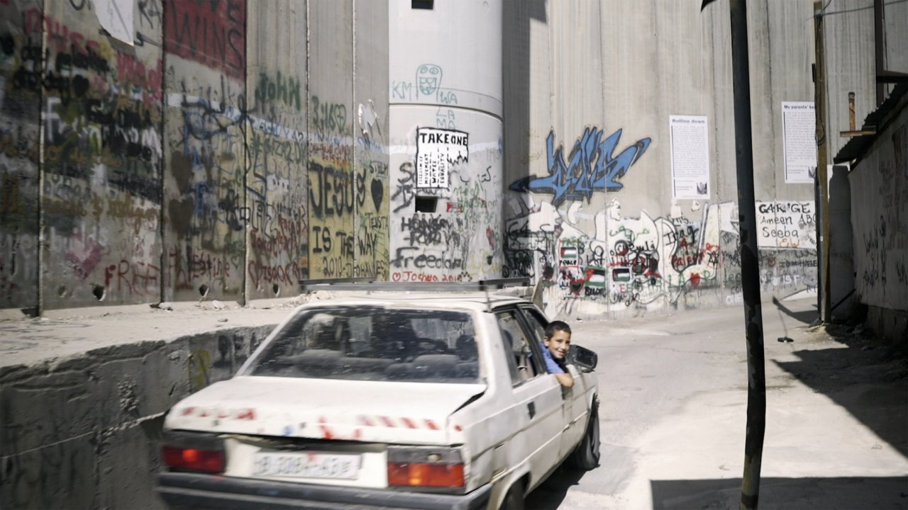 Кто украл Banksy: в Ярославле Киномакс покажет фильм про известного художника