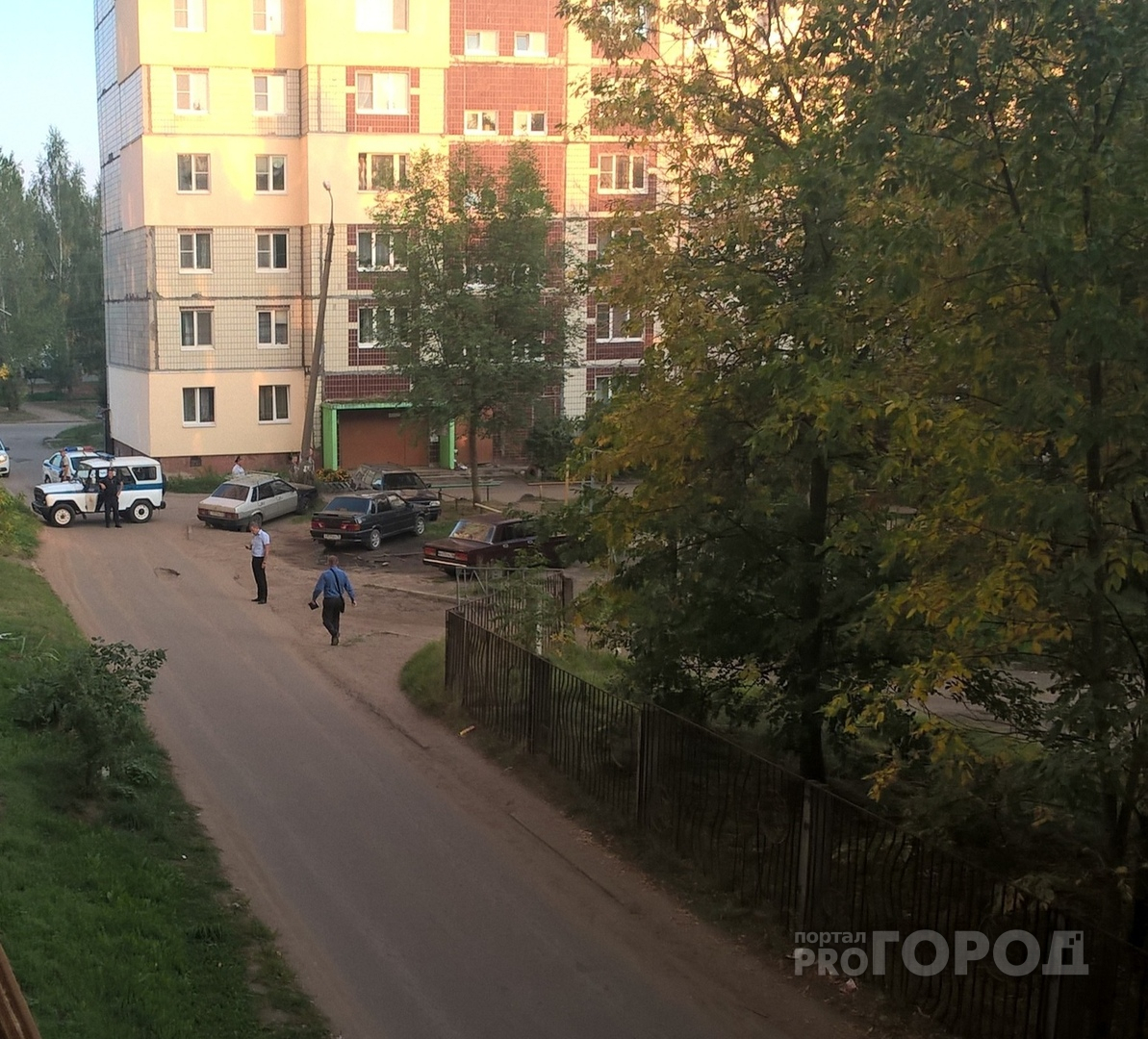 Ярославец с гранатой напугал горожан. Фото и видео эвакуации