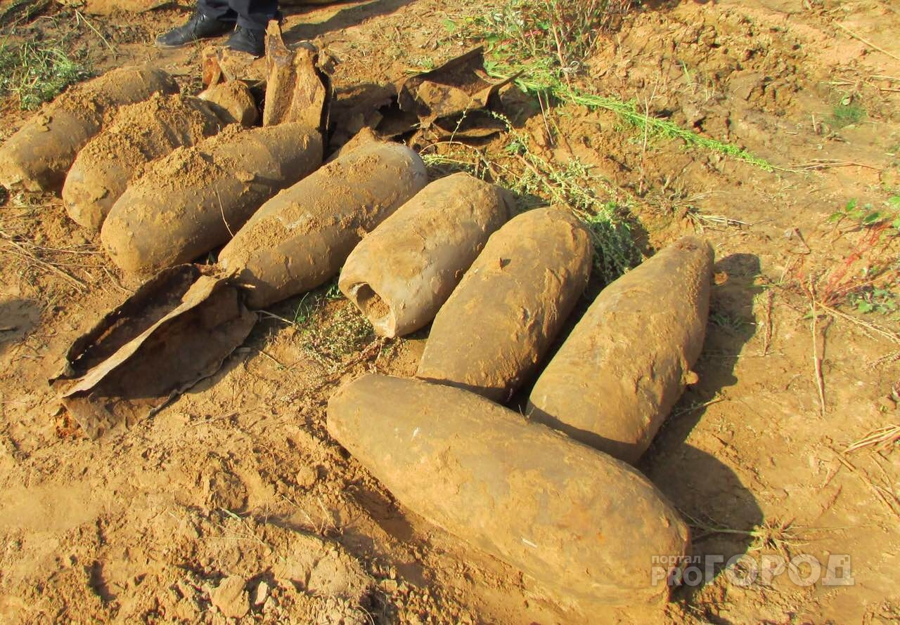 В Ярославле рабочие нашли 12 метровых бомб: фото