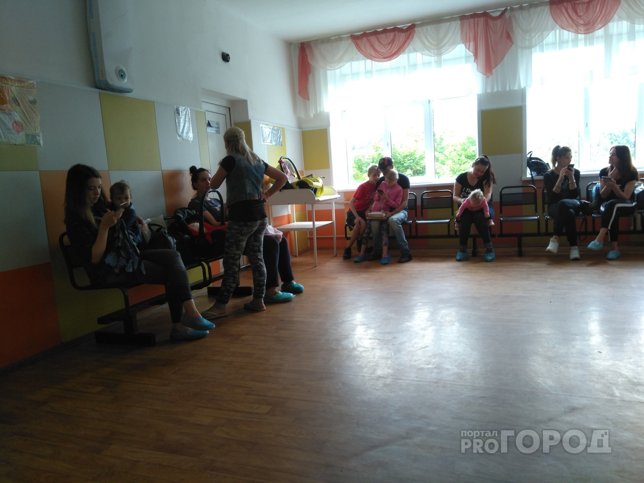 Ярославцы сообщают о закрытии детской поликлиники в центре города: ответ властей