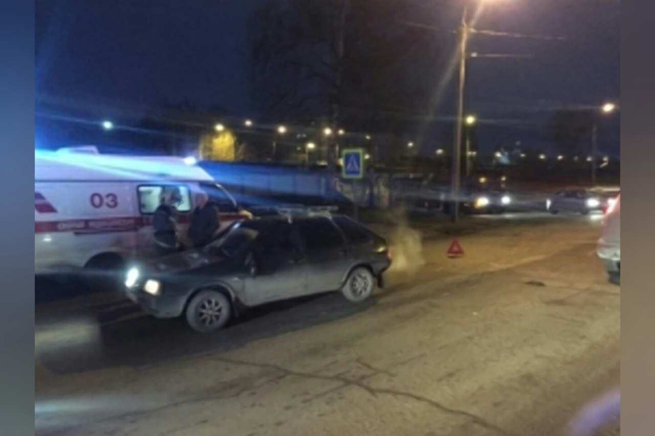 "Я его не заметил": водитель "ВАЗ" сбил пешехода в Рыбинске