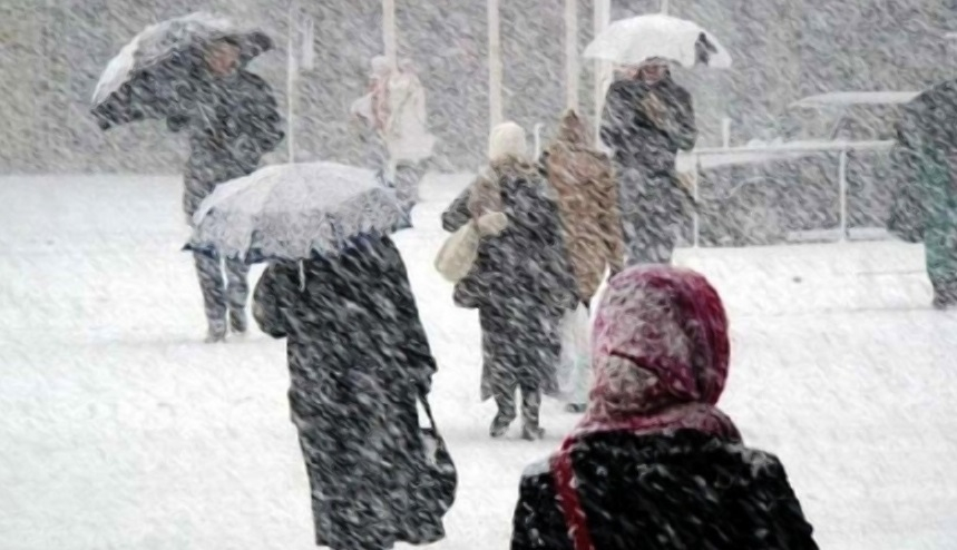 Экстренное предупреждение: снегопад обрушится на Ярославль