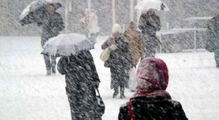 Экстренное предупреждение: мощный снегопад обрушится на Ярославль