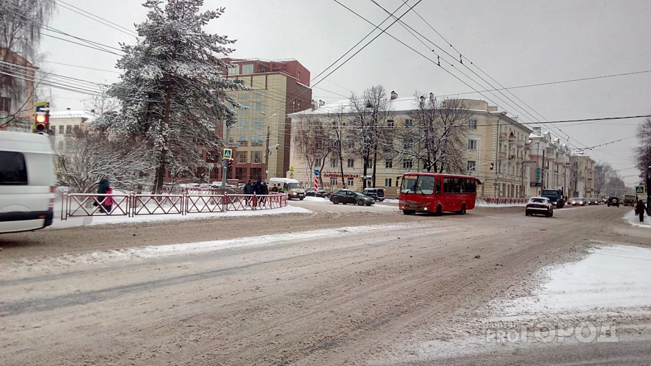 Стоя в лужах: синоптики удивили прогнозами погоды на Новый год в Ярославле