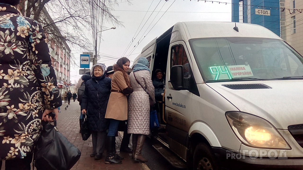 Люди в маршрутках звереют: три шокирующие истории рассказали ярославцы