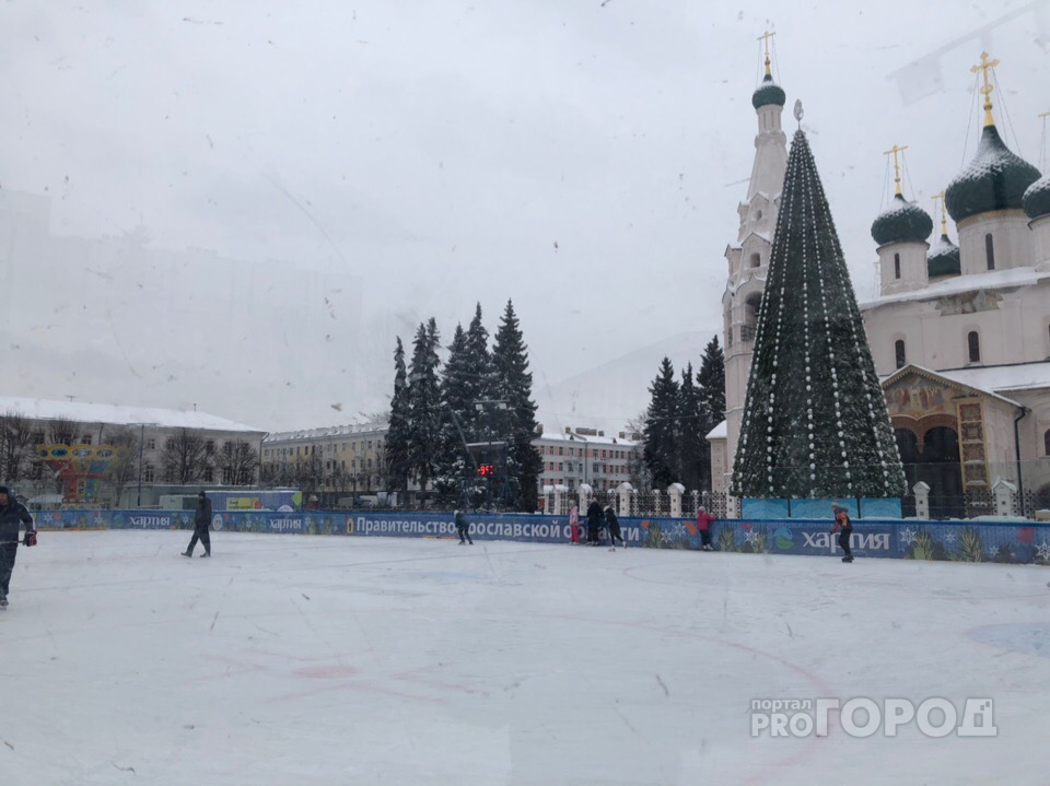 Бесплатно и весело: где ярославцам покататься на коньках в каникулы