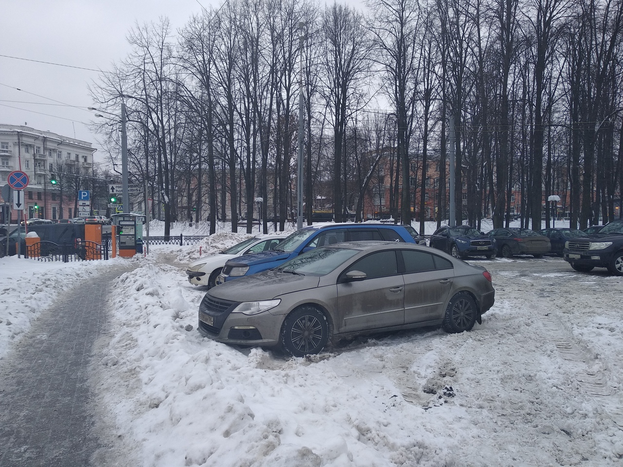 Будем учиться у москвичей: новые платные парковки появятся в Ярославле