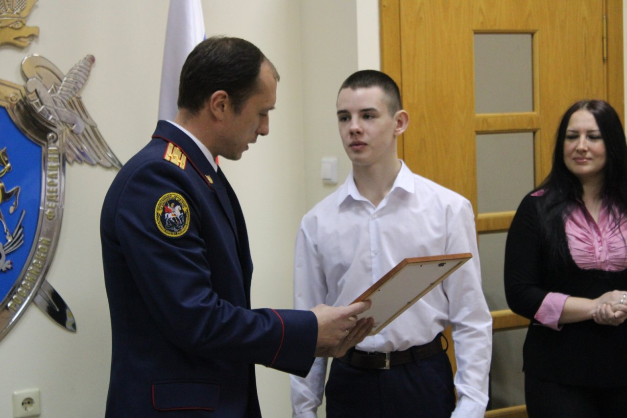 "Он сам рисковал": в Ярославле подросток  задержал опасного преступника