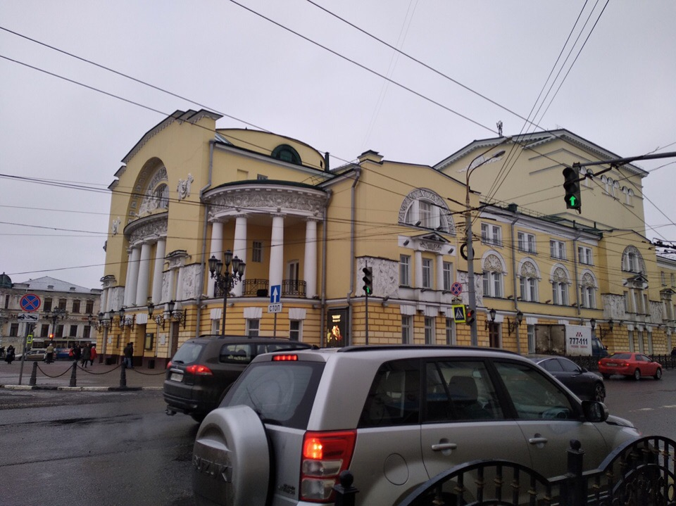 Завтра перекроют улицу в центре Ярославля