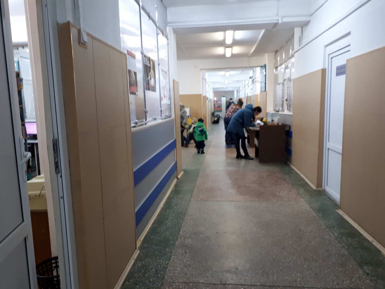 "Мы столько не проживем": больные бунтуют против очередей и явок в больницах Ярославля