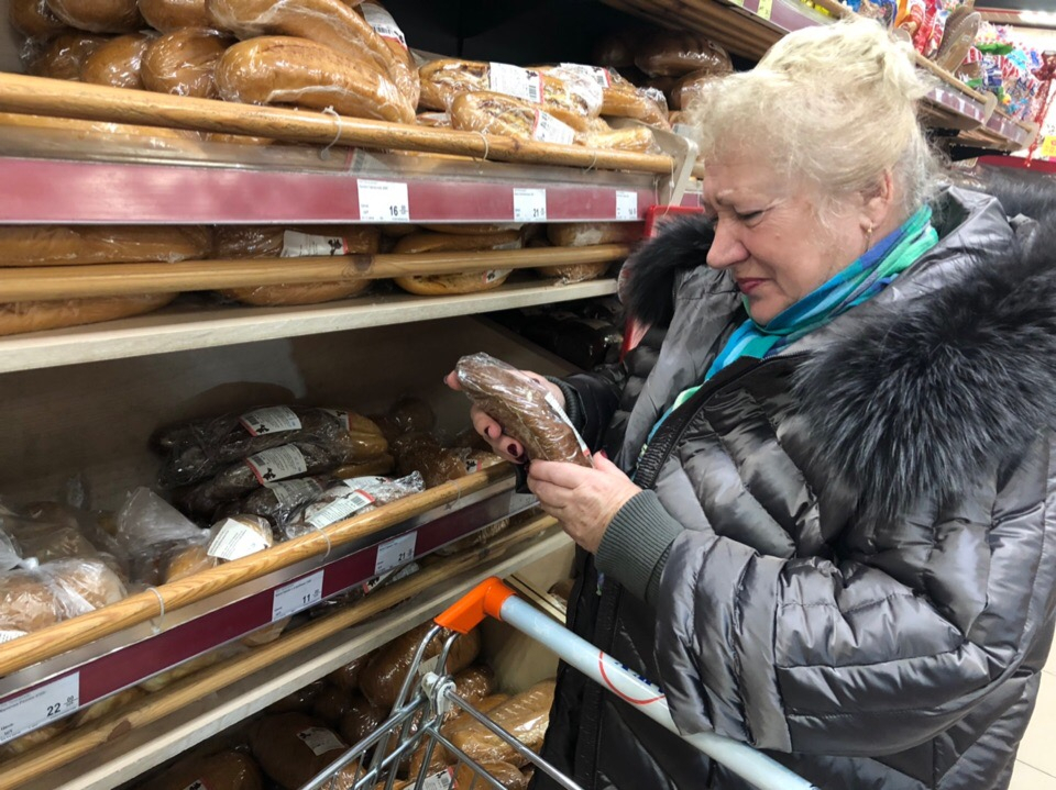 Яйца за 100, а хлеб за 80: ярославцев пугают резким скачком цен