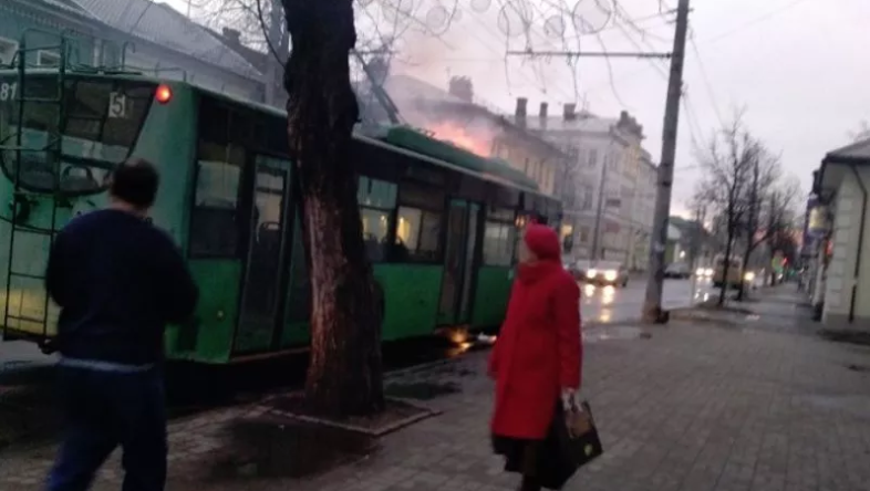 В Ярославской области сгорел Б/У троллейбус из Казани
