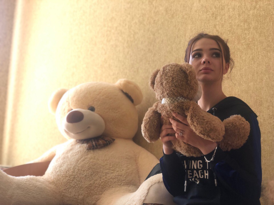 «Поеду за папой на Украину»: сирота из Ярославля нашла семью на шоу «Ты-супер»