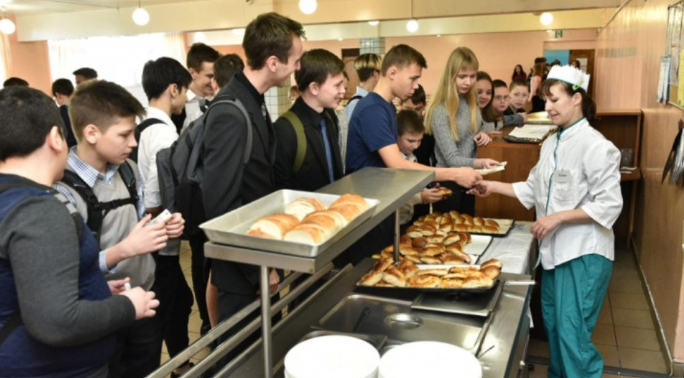 "Это невозможно есть": ярославцы назвали топ-5 нелюбимых блюд в школьных столовых
