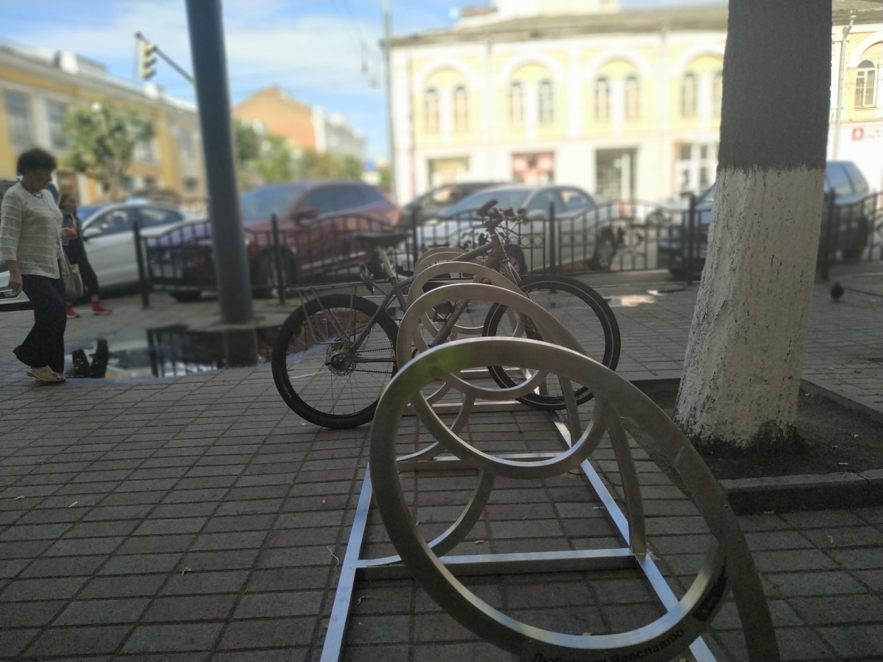 Новые велопарковки появились в Ярославле