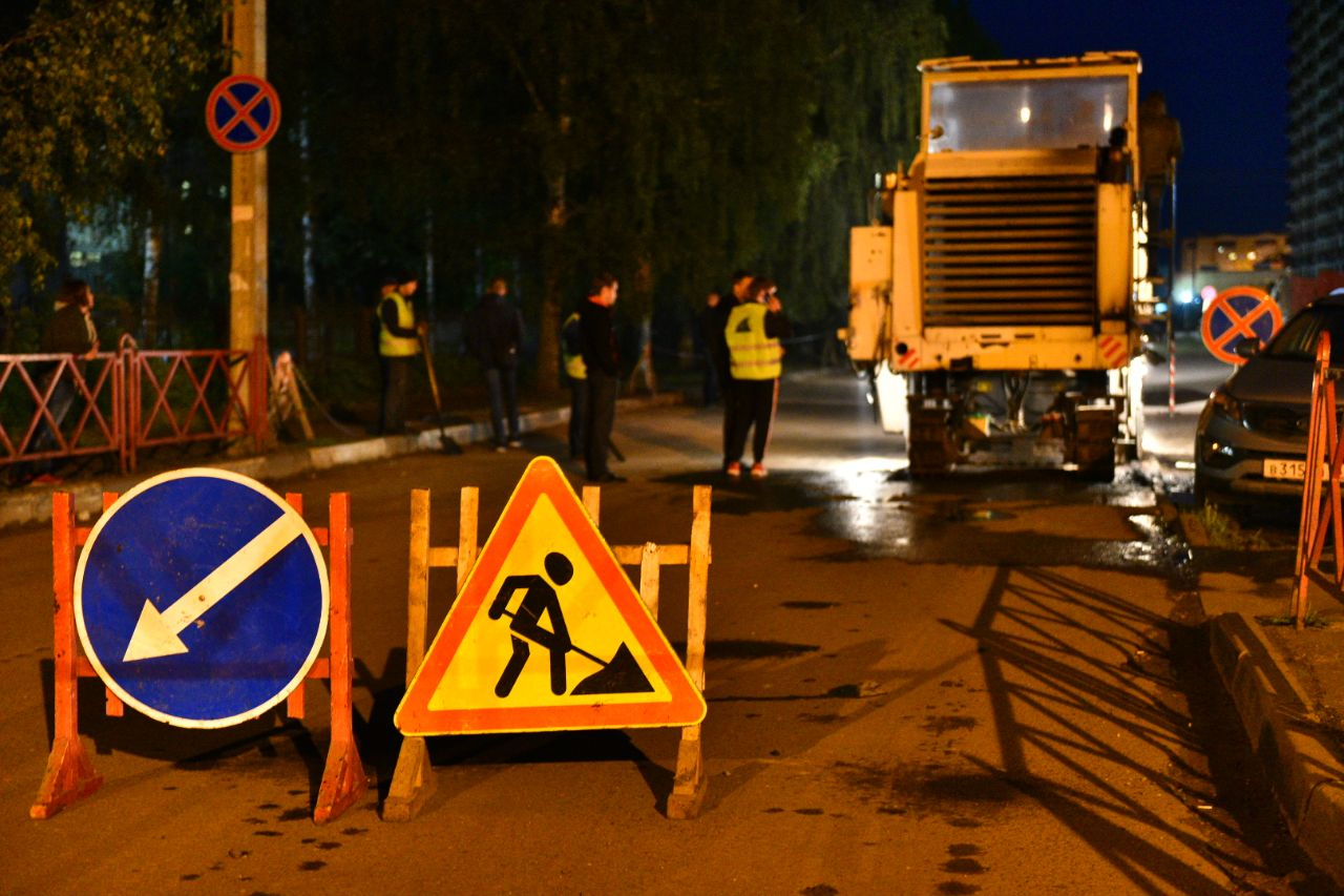 "По ямам трудно добираться скорой": власти о ремонте подъезда к областной больнице в Ярославле