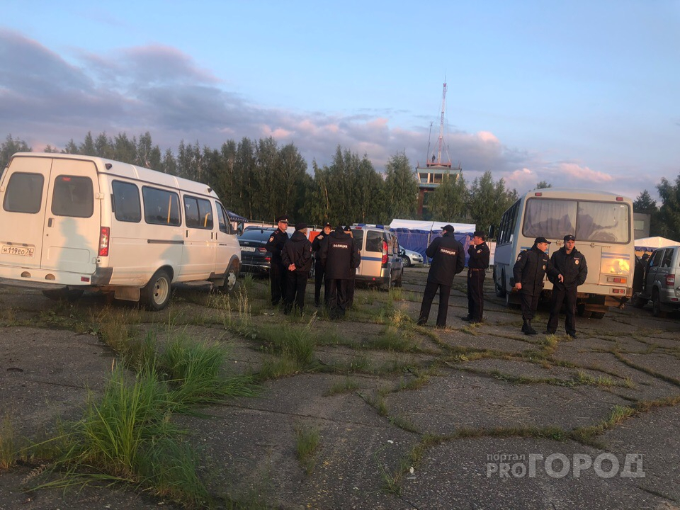 "Топили в канаве у дороги": в Ярославле раскрыли жестокое убийство