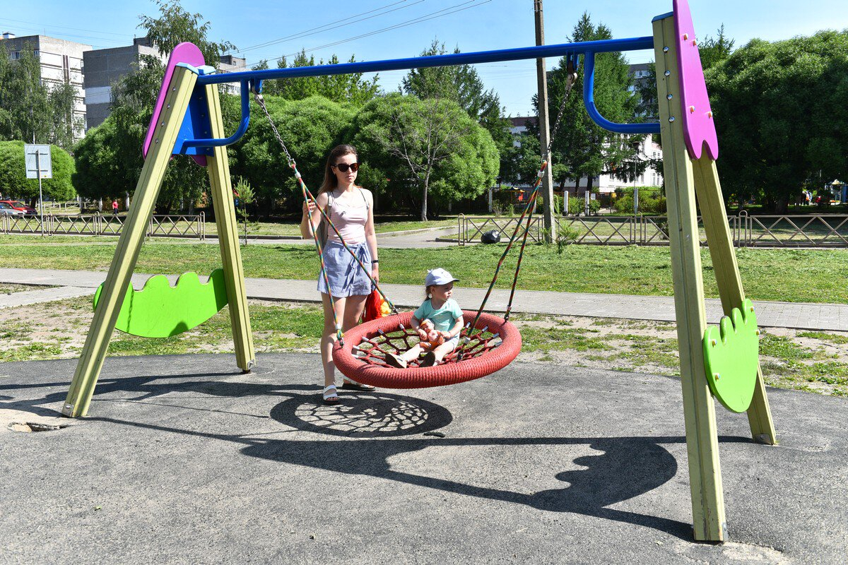 Больше никакого мусора: в Ярославле назначили ответственных за содержание детских площадок