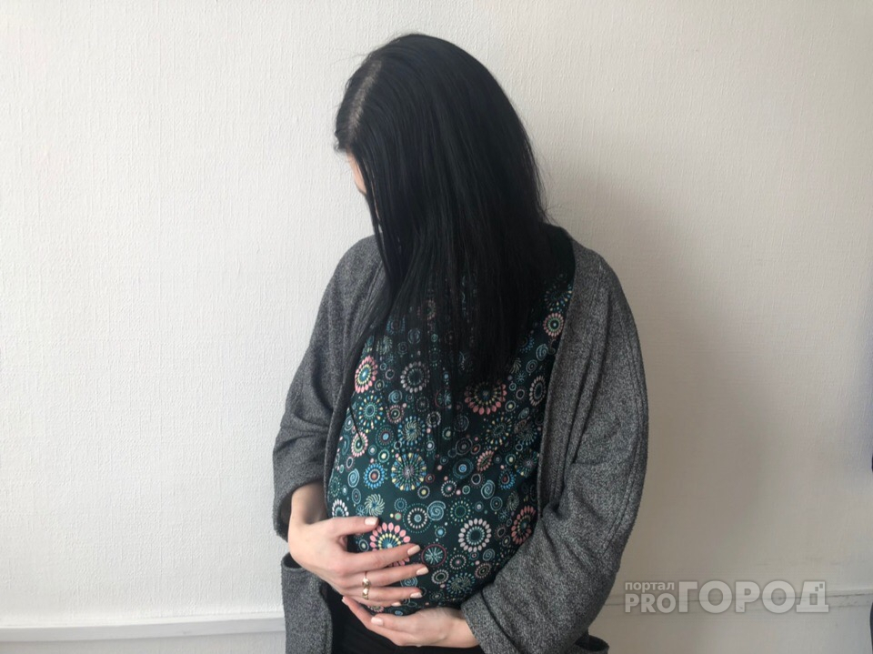 Тренд на роды в 40 лет: гинеколог о среднем возрасте материнства в России