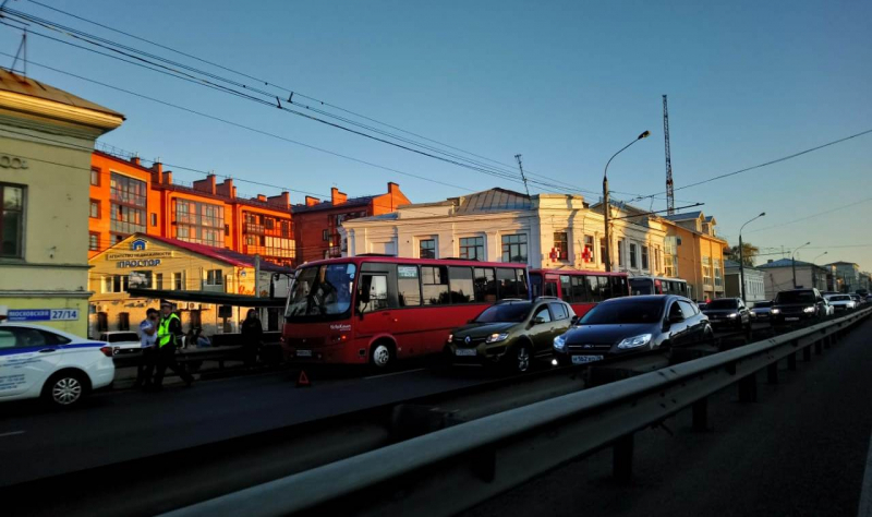 Пострадали семеро: подробности столкновения трех маршруток в Ярославле