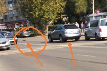 "Отлетела на три метра": на пешеходном переходе сбили ярославну