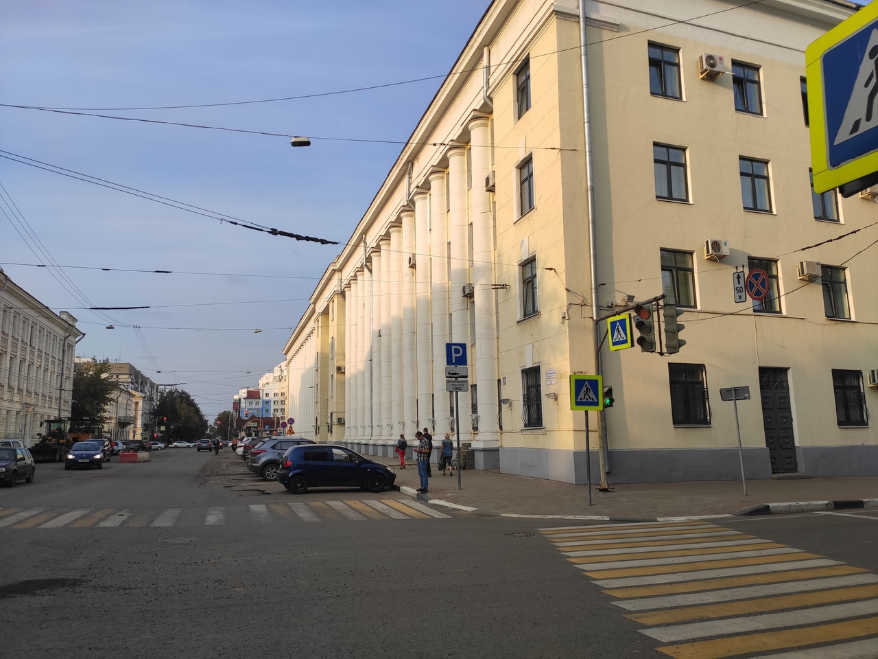 В этом районе не место авто: где в Ярославле ограничат остановку и стоянку машин