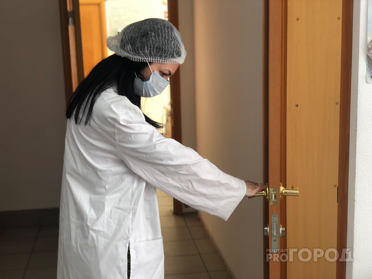 Эти работы опасны для женщин: медики назвали вредные профессии в Ярославле