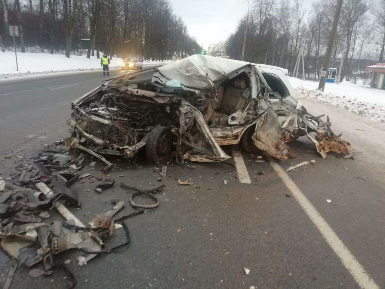 "Мы доставали его из машины": водитель фуры о страшном ДТП под Ярославлем