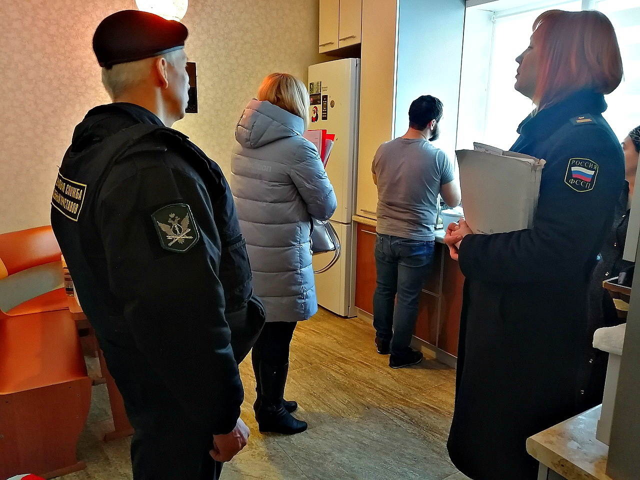 Узнали правду после смерти: семью с ребенком выставили из квартиры в Ярославле