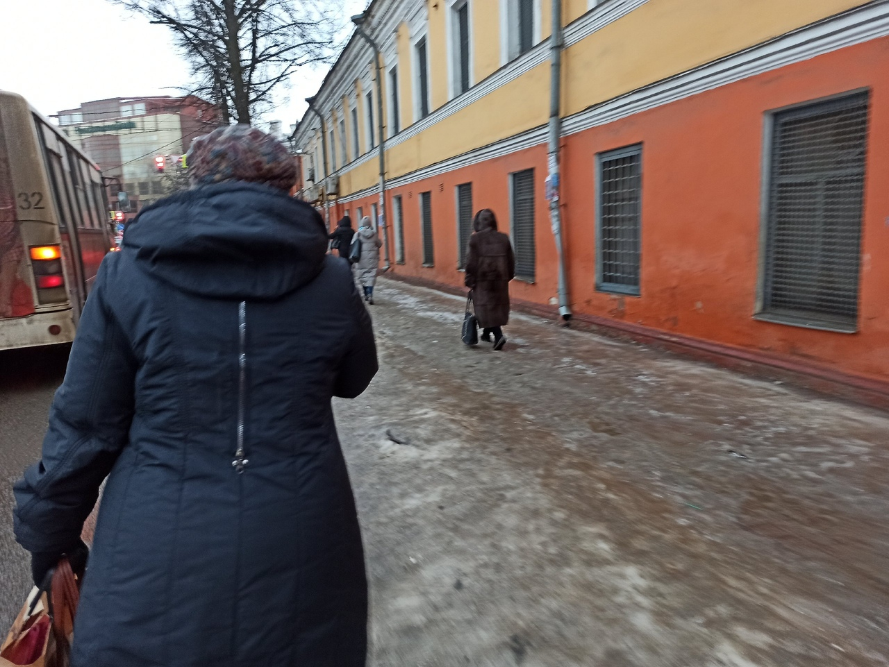 Снимайте жилье и ходите пешком: кому из ярославцев банки начнут отказывать в кредитах