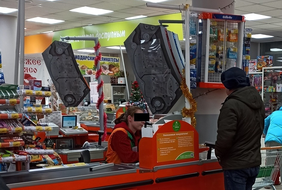 Хотела подставить продавщицу: скандал в ярославском магазине